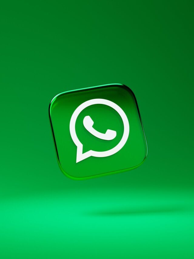 WhatsApp pe live location kaise bheje